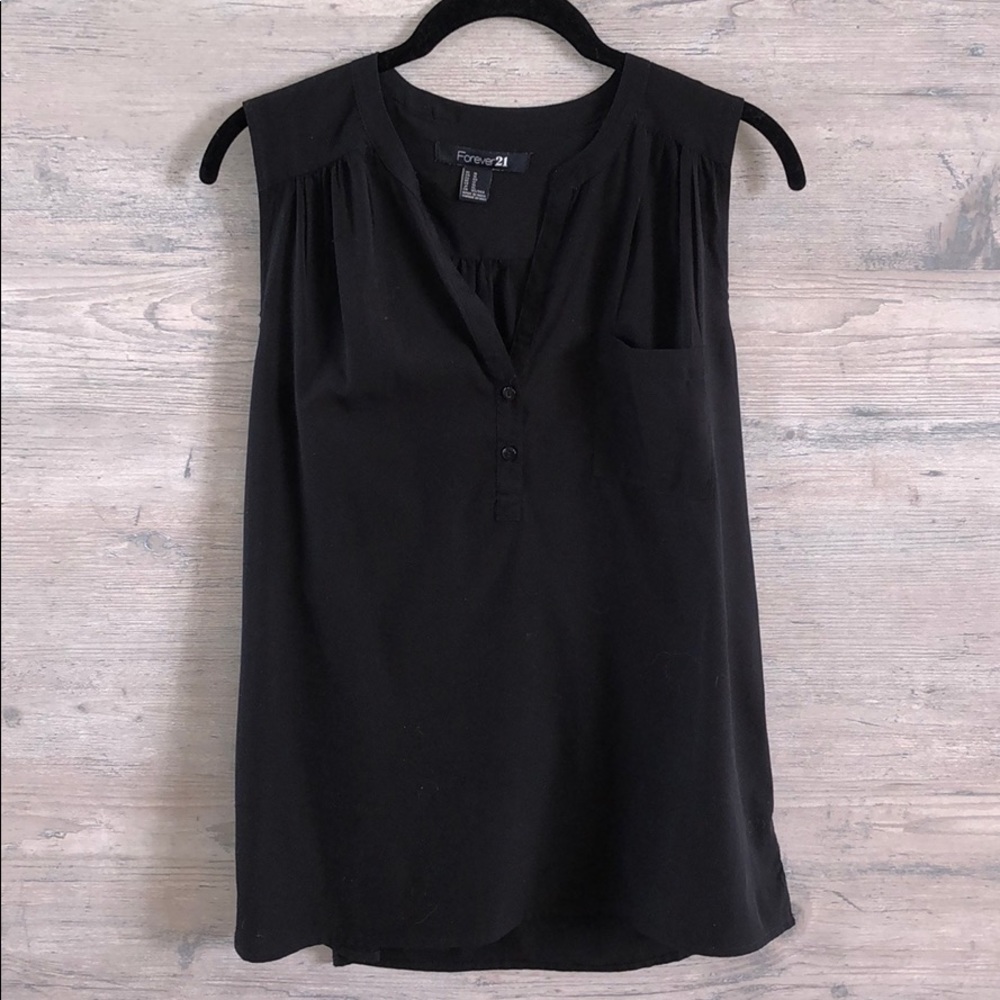 Forever 21 sleeveless blouse